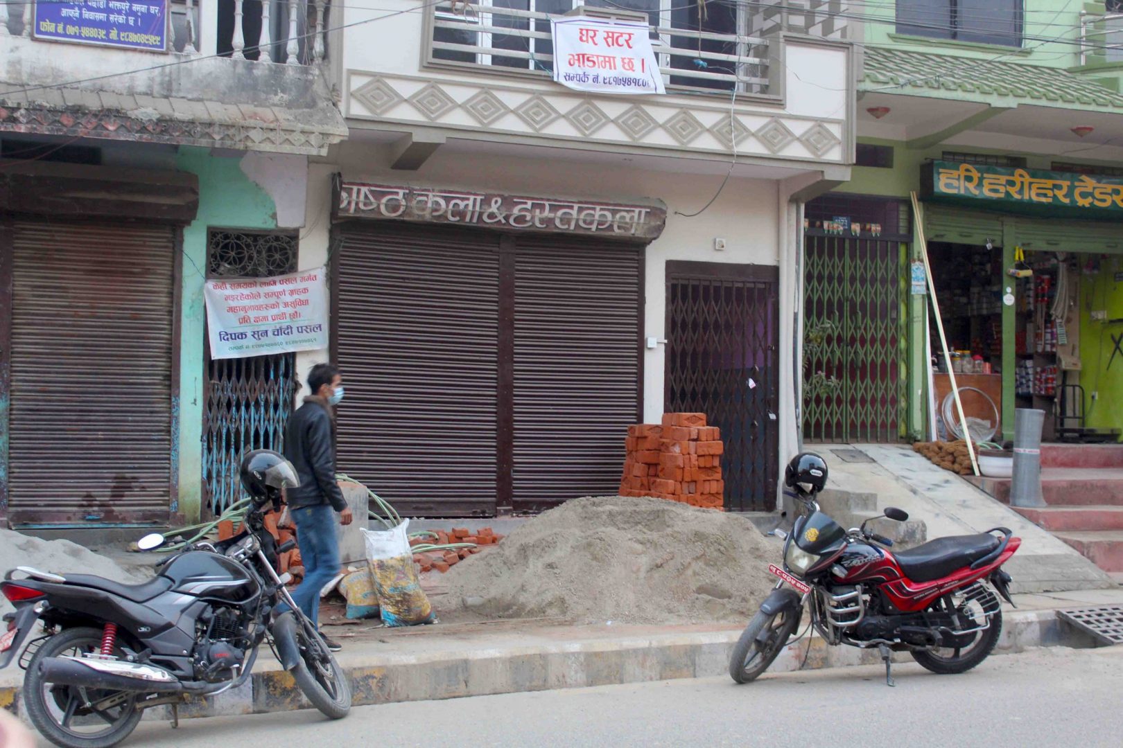 Commercial house with shutter, hall, and room is for rent in Sukkhanagar, Butwal, Rupandehi